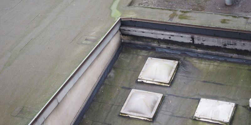 Three Signs It’s Time for a Commercial Roof Replacement